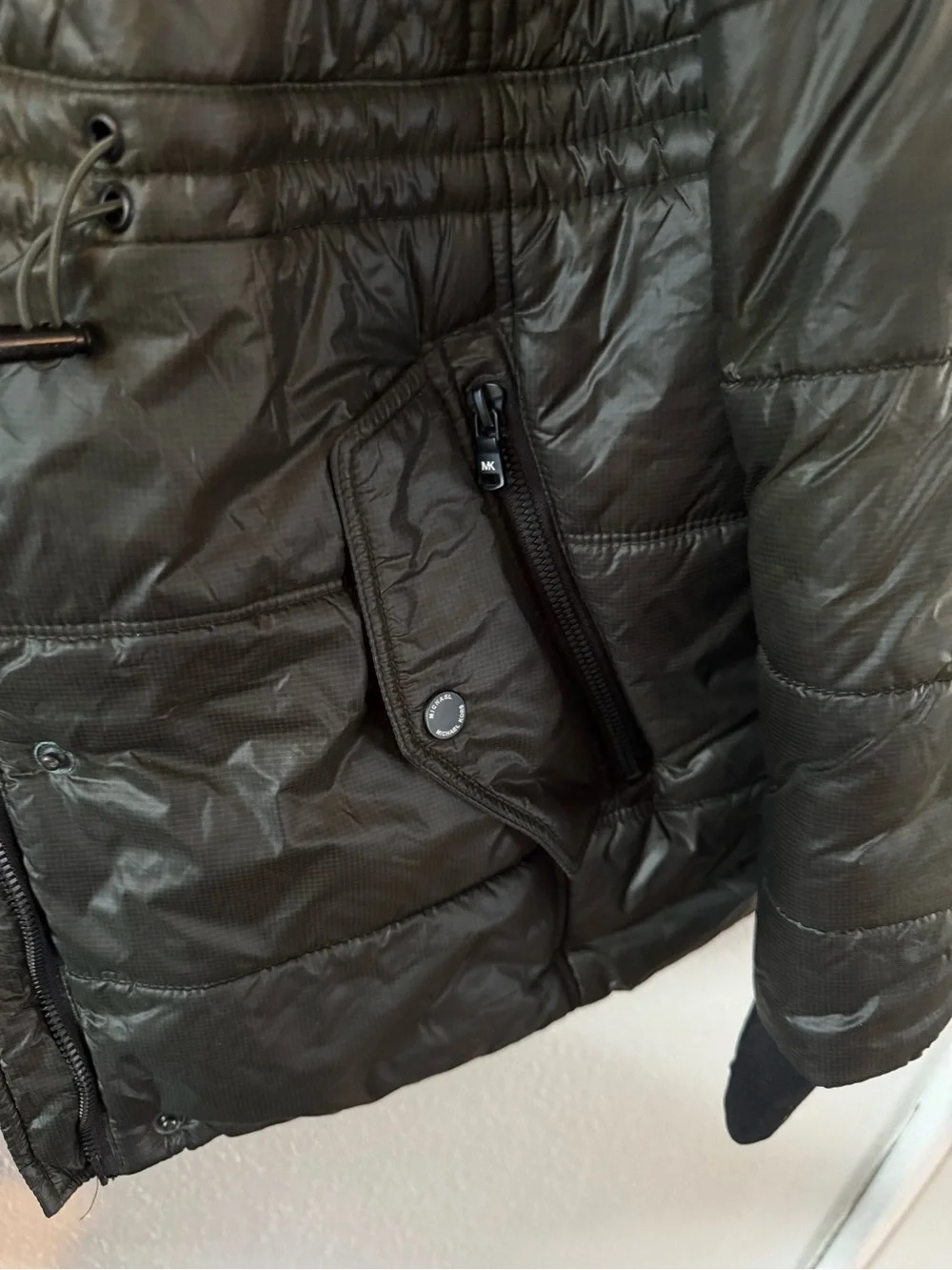 (XL) Michael Kors Quilted Olive Green Women's Puffer Jacket with Utility Pockets